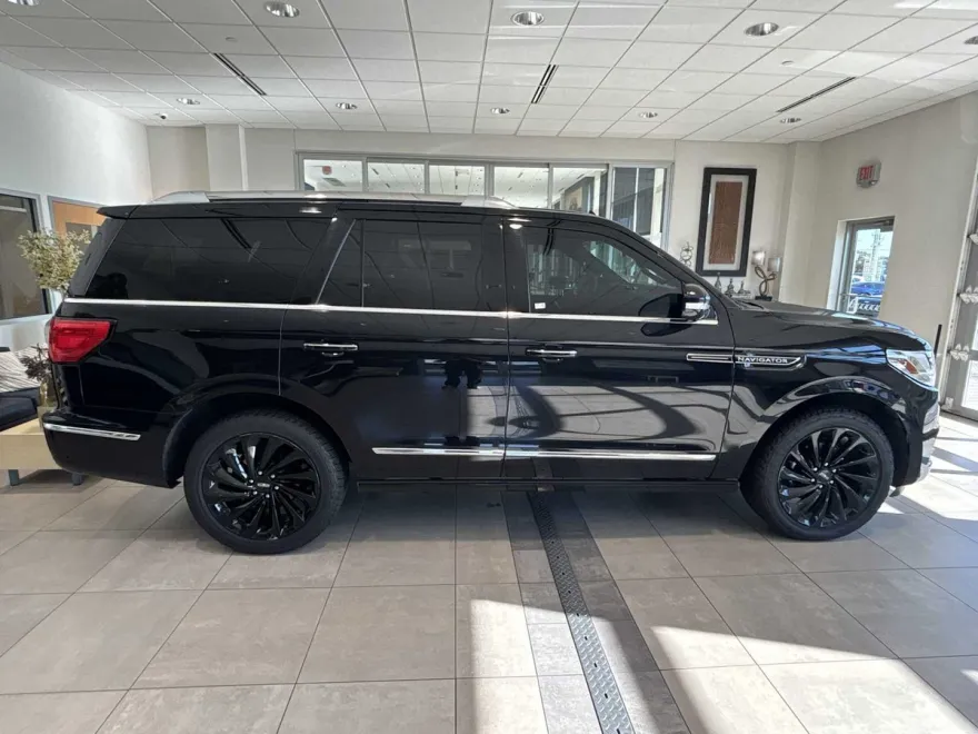 2020 Lincoln Navigator Reserve photo 1