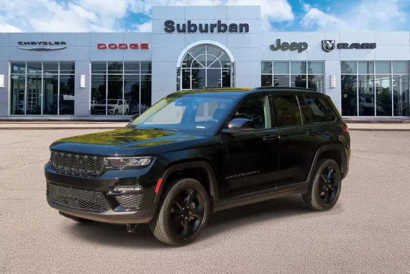 2023 Jeep Grand Cherokee Limited photo 1