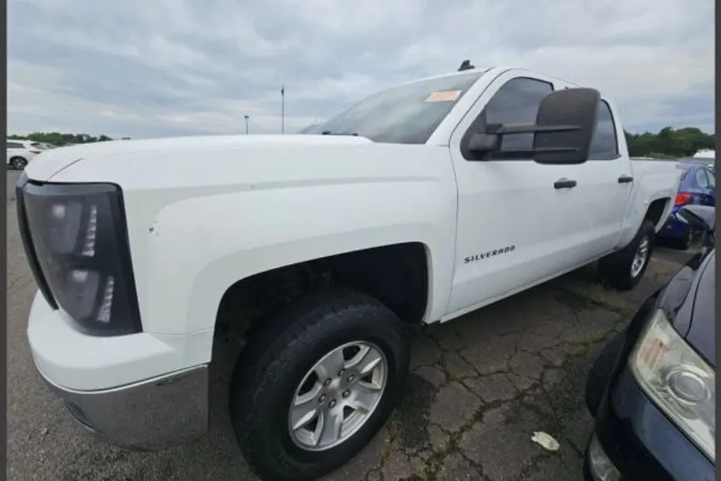 2014 Chevrolet Silverado 1500 Z71 LT photo 1