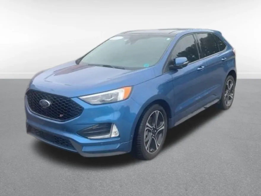 2021 Ford Edge ST photo 1