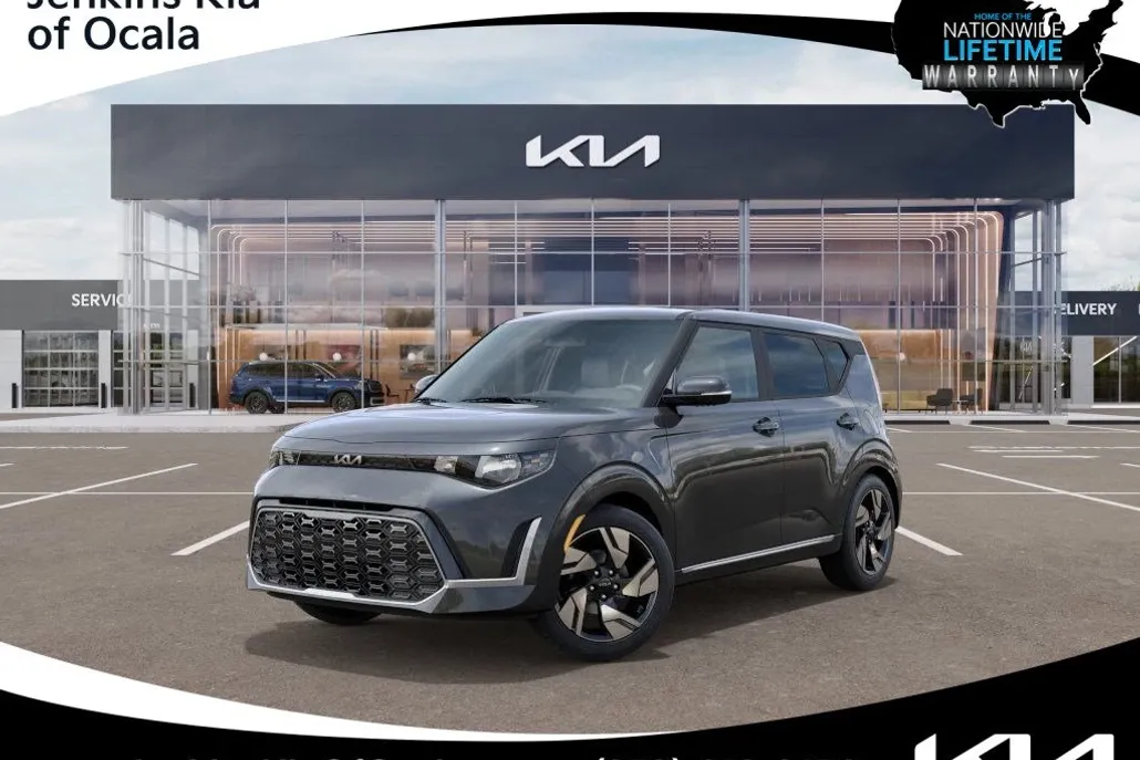 2025 Kia Soul GT-Line photo 1