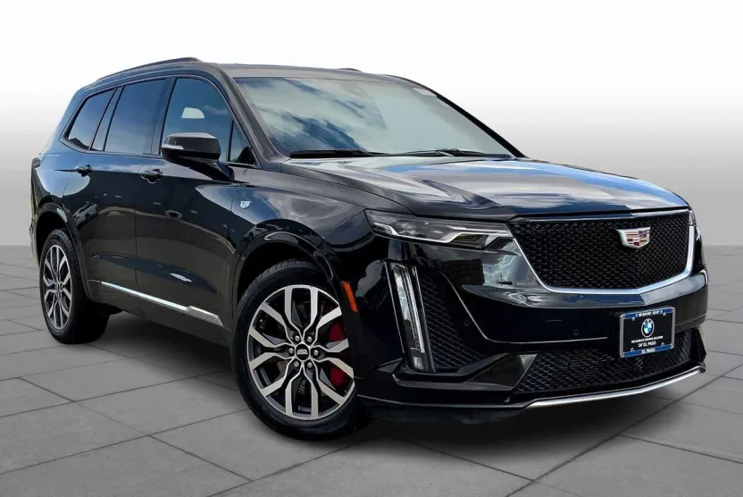 2023 Cadillac XT6 Sport photo 1