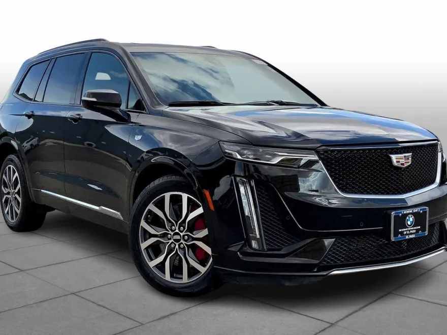 2023 Cadillac XT6 Sport photo 1