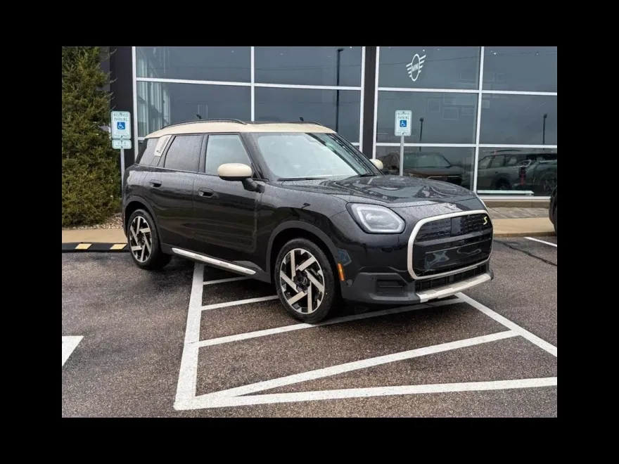 2025 Mini Countryman ALL4 SE photo 1