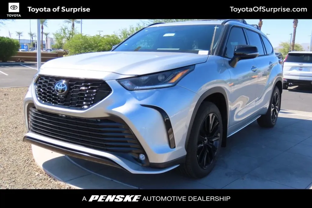 2025 Toyota Highlander XLE XSE Platinum Limited photo 1