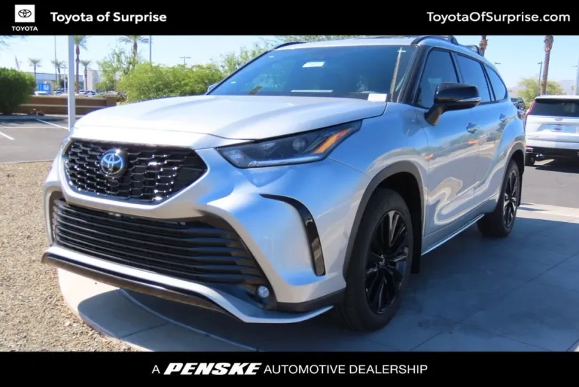 2025 Toyota Highlander XLE XSE Platinum Limited photo 1