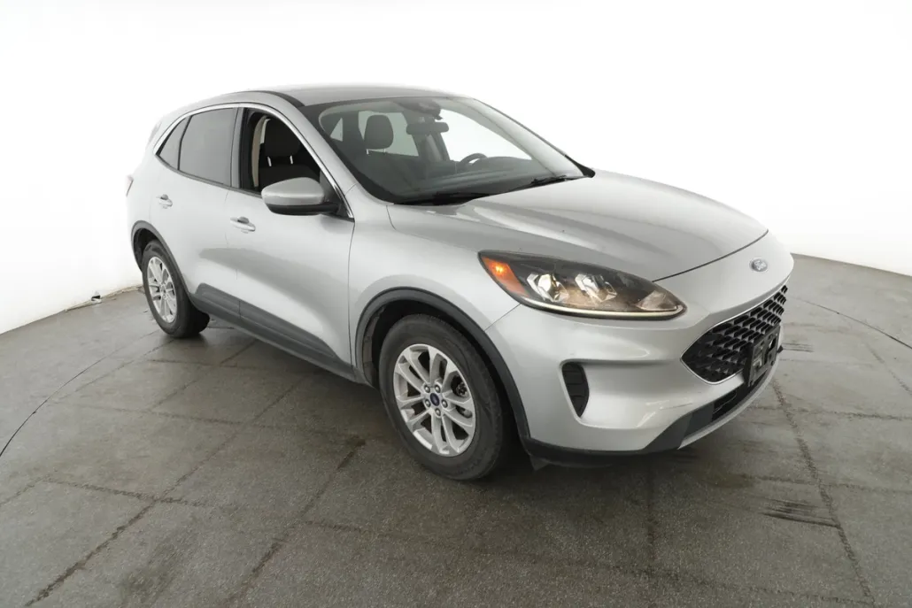 2020 Ford Escape SE photo 1