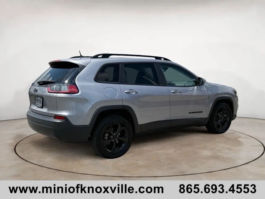 2019 Jeep Cherokee Altitude photo 1