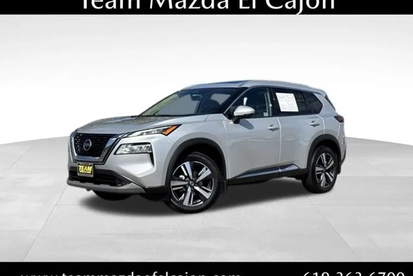 2021 Nissan Rogue SL photo 1