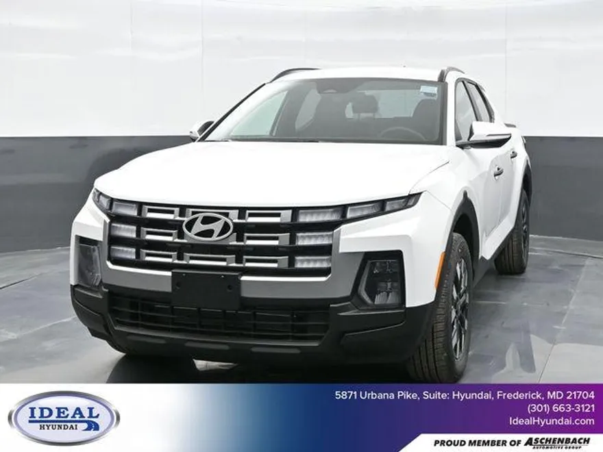 2025 Hyundai Santa Cruz SEL photo 1