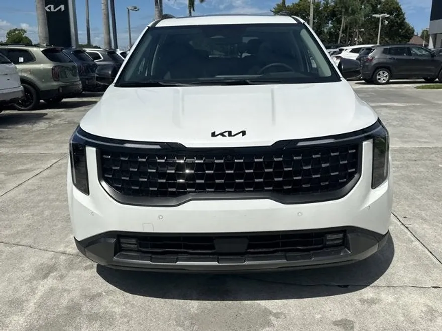 2026 Kia Carnival SX Prestige photo 1