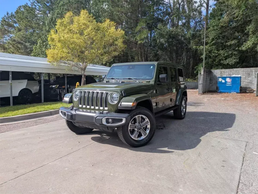2020 Jeep Wrangler Unlimited Sahara photo 1