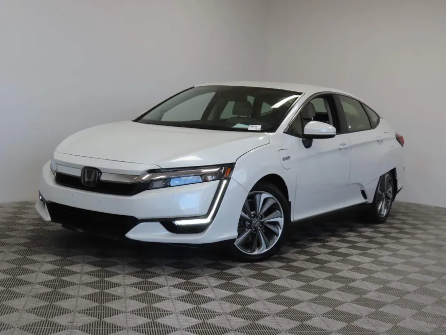 2018 Honda Clarity Plug-In Hybrid photo 1