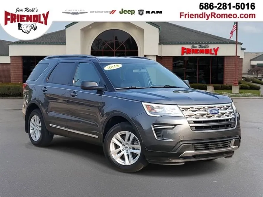 2018 Ford Explorer XLT photo 1