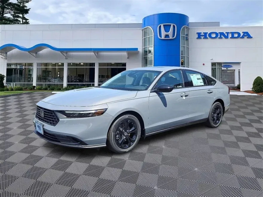 2025 Honda Accord SE photo 1