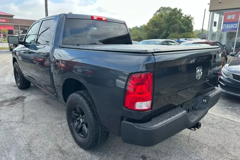 2017 Ram 1500 Express photo 1