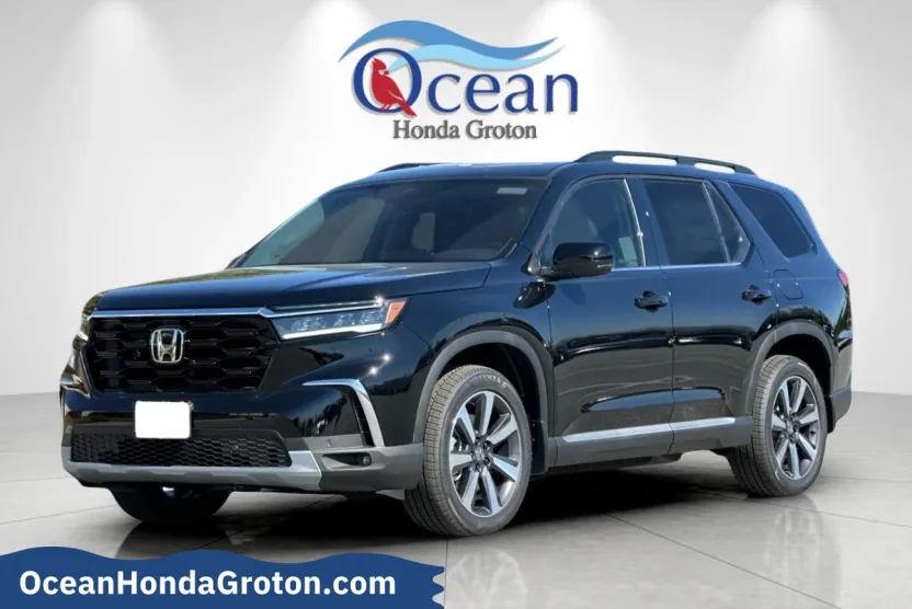 2025 Honda Pilot Touring photo 1