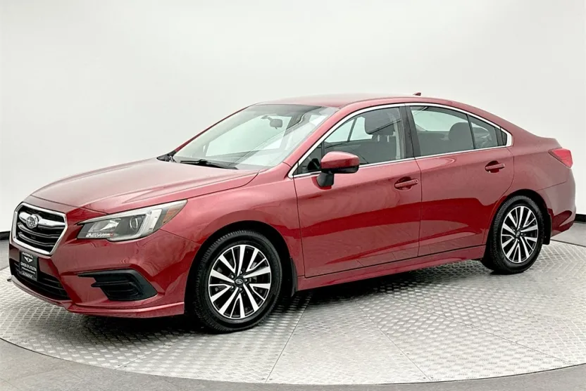 2018 Subaru Legacy 2.5i Premium photo 1