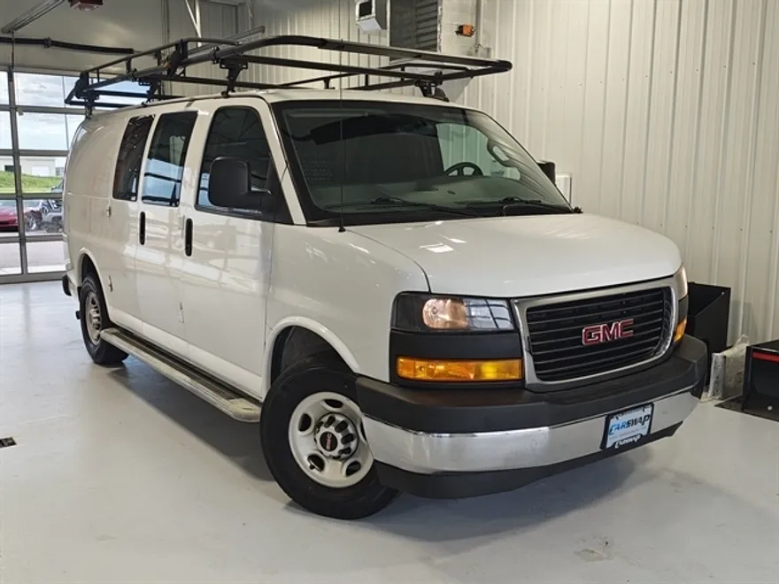 2020 Gmc Savana 2500 Cargo photo 1