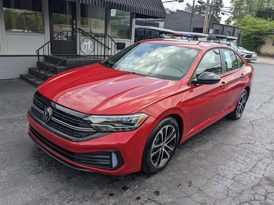 2024 Volkswagen Jetta Sport photo 1