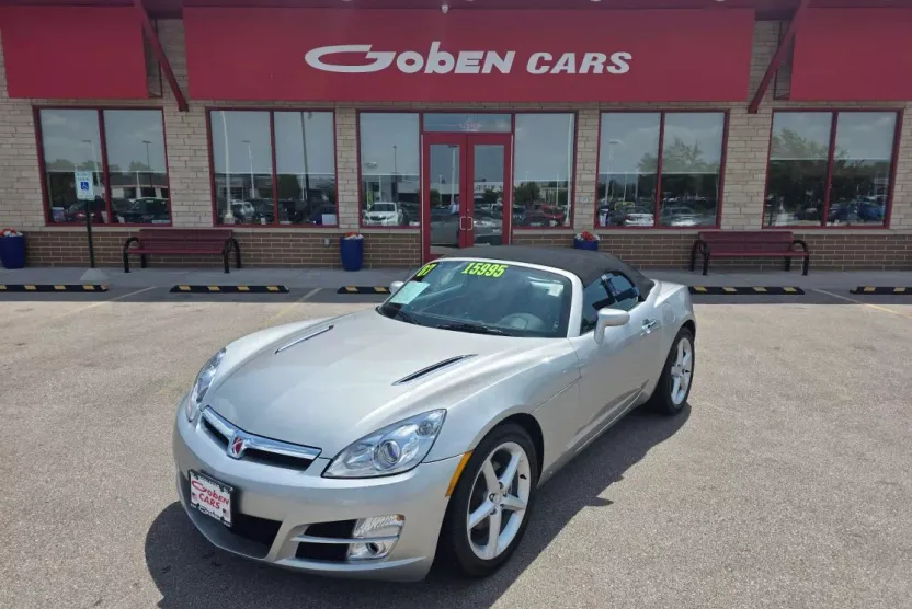 2007 Saturn Sky Convertible photo 1
