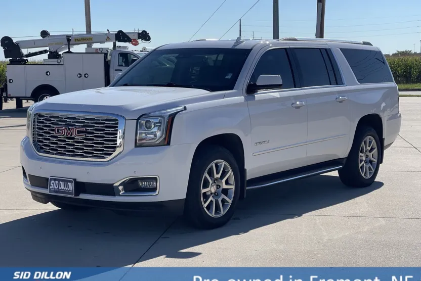 2020 Gmc Yukon XL Denali photo 1