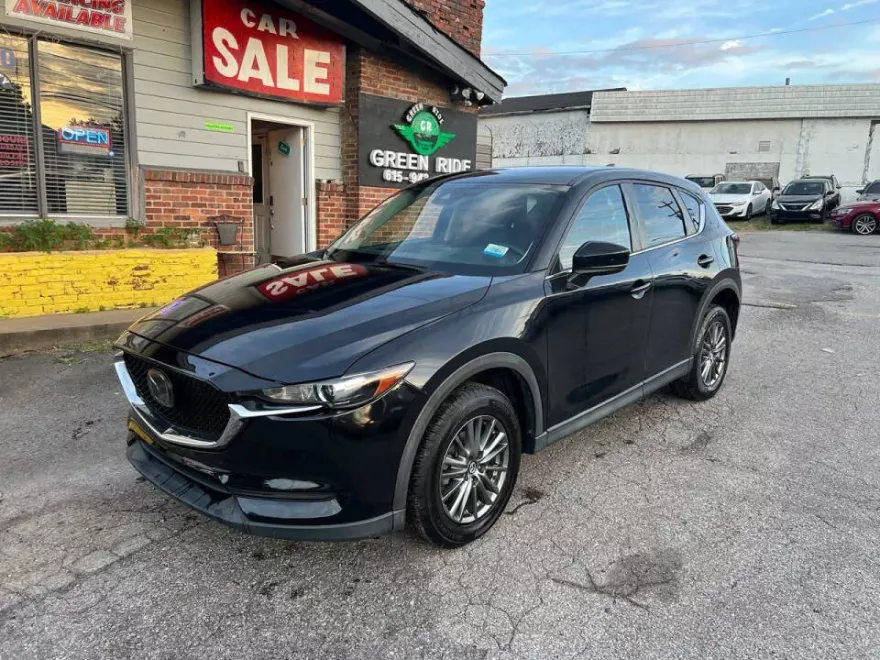 2017 Mazda CX-5 Touring photo 1