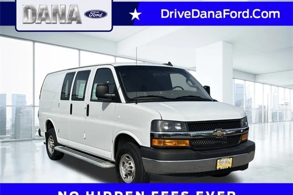 2023 Chevrolet Express 2500 Work Cargo Van photo 1