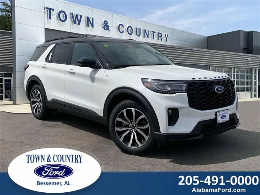 2025 Ford Explorer ST-Line photo 1