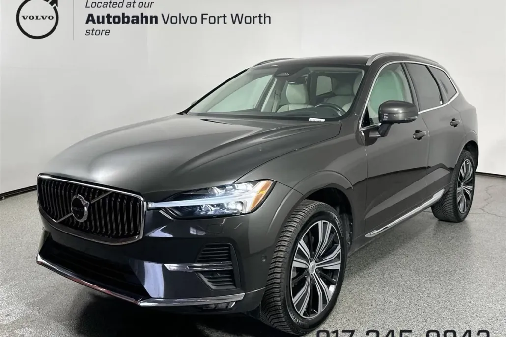 2022 Volvo XC60 Inscription photo 1