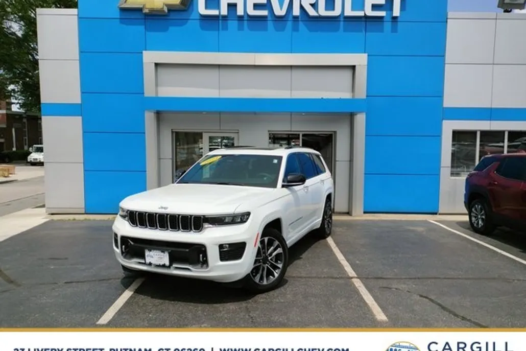 2023 Jeep Grand Cherokee Overland photo 1