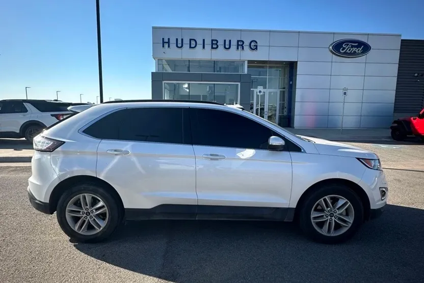 2018 Ford Edge SEL photo 1