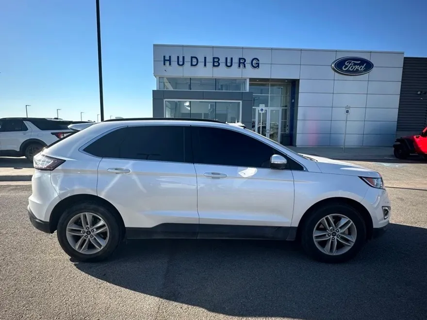 2018 Ford Edge SEL photo 1
