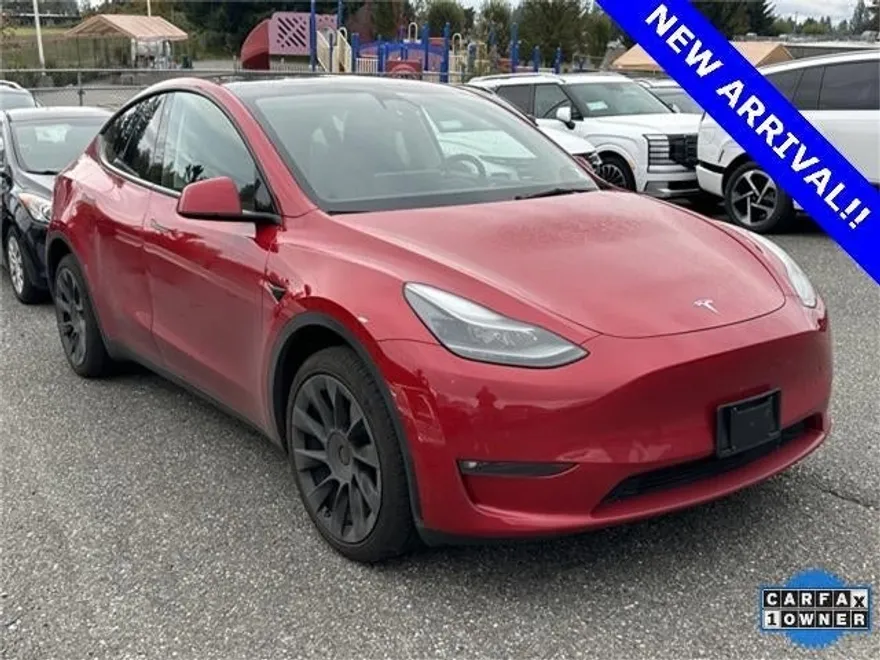 2022 Tesla Model Y Long Range photo 1