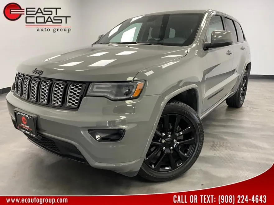 2020 Jeep Grand Cherokee Laredo photo 1