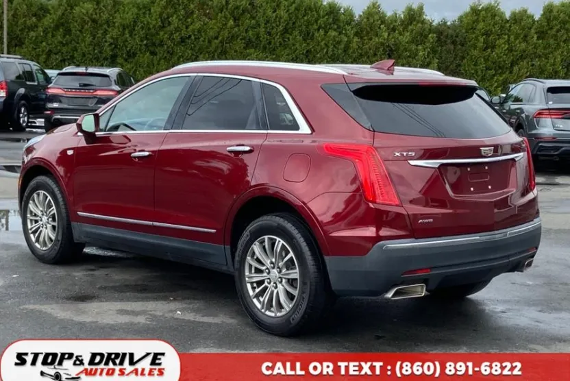 2018 Cadillac XT5 Luxury photo 1