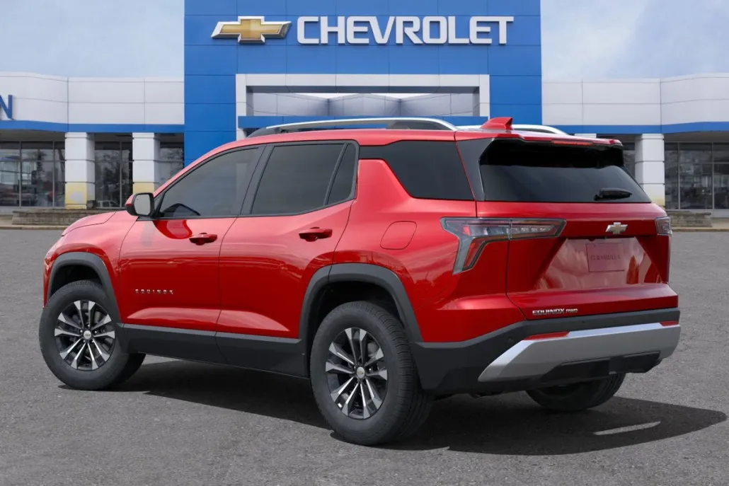 2025 Chevrolet Equinox LT photo 1