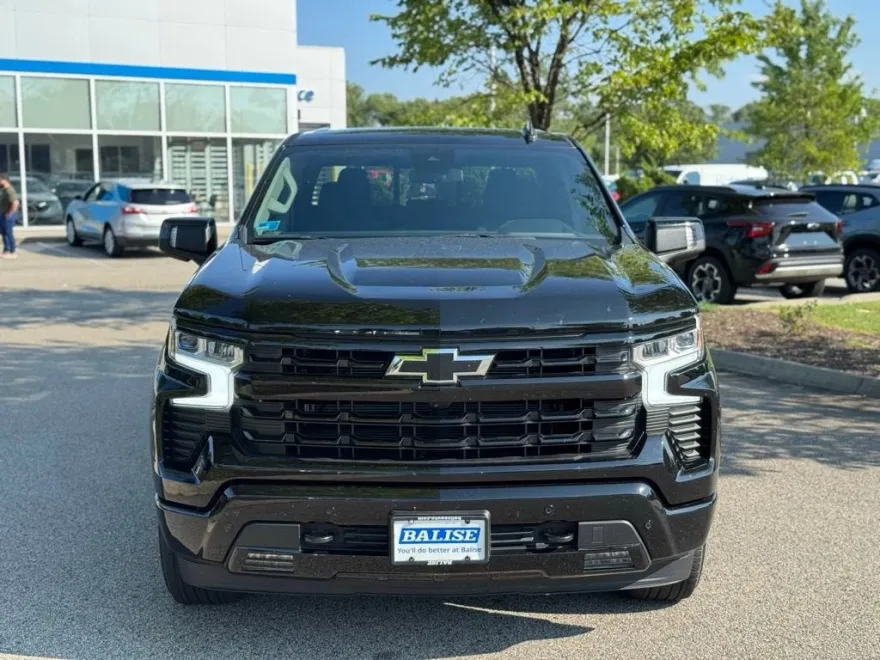 2024 Chevrolet Silverado RST photo 1
