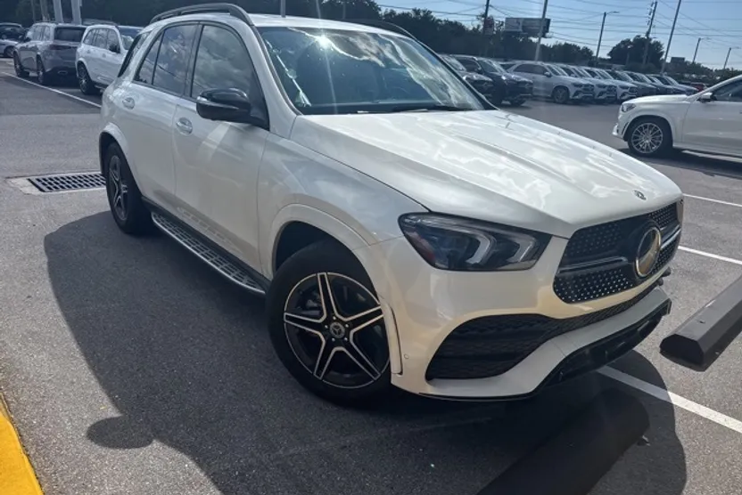 2022 Mercedes Benz GLE 450 4MATIC photo 1