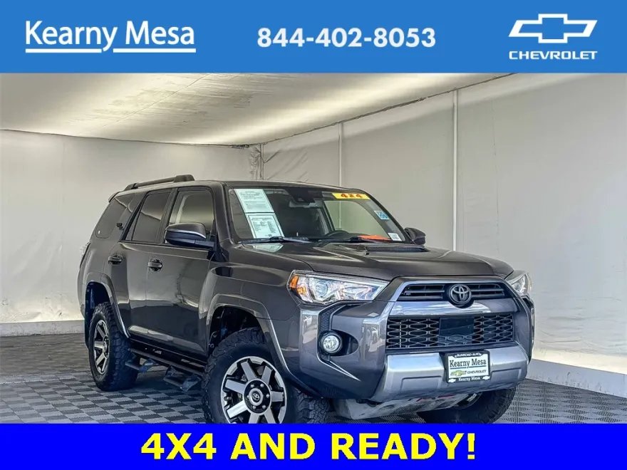 2020 Toyota 4Runner TRD Off-Road photo 1