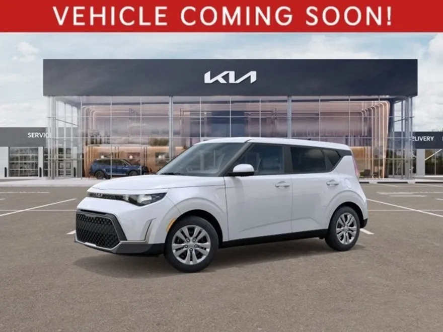 2025 Kia Soul LX photo 1