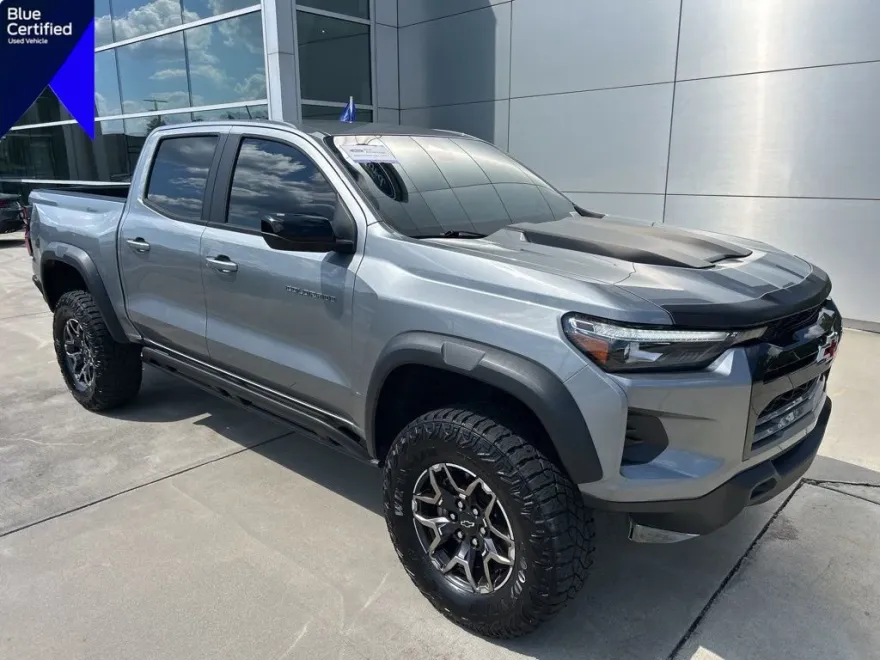 2024 Chevrolet Colorado ZR2 photo 1