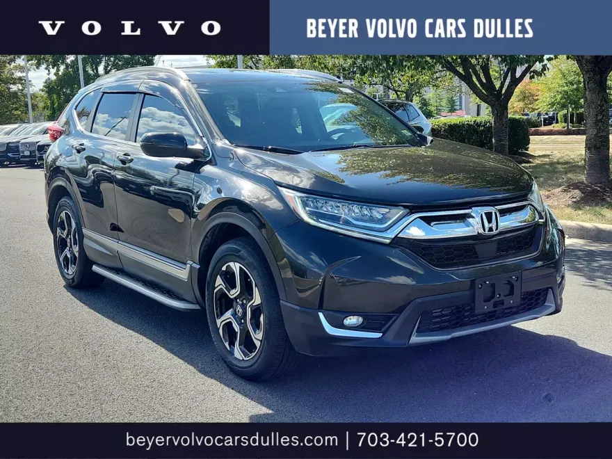 2017 Honda CR-V Touring photo 1