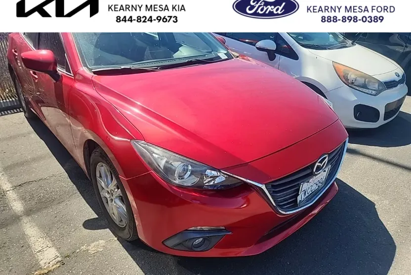 2016 Mazda Mazda3 Touring photo 1