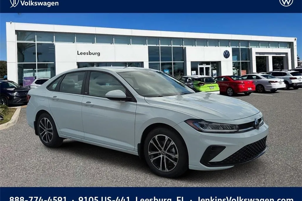 2026 Volkswagen Jetta Sport photo 1
