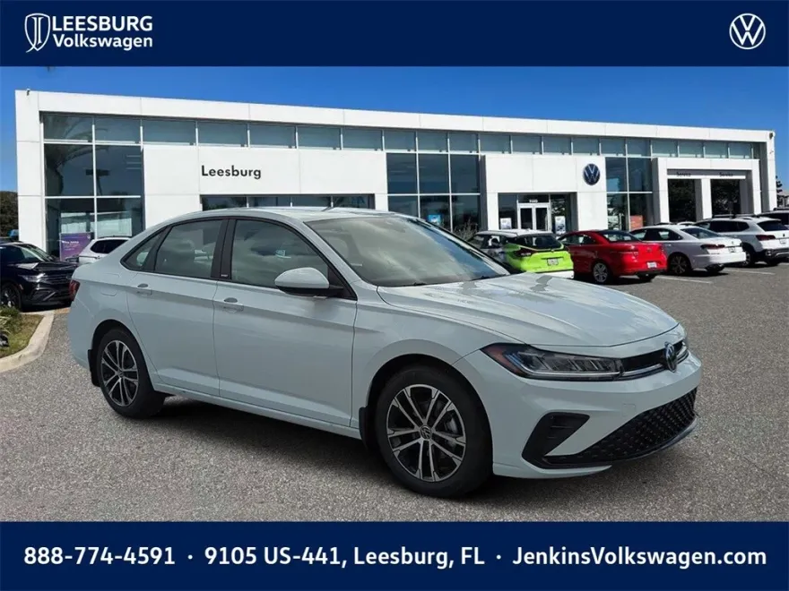 2026 Volkswagen Jetta Sport photo 1