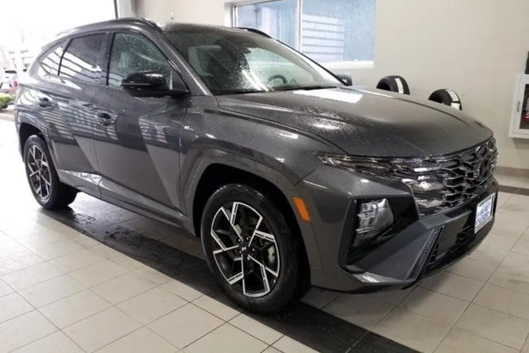 2025 Hyundai Tucson Hybrid N Line photo 1
