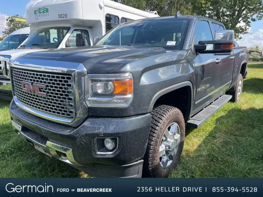 2017 Gmc Sierra Denali photo 1