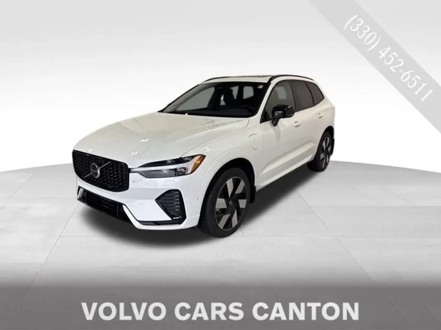 2025 Volvo XC60 Hybrid T8 Plus photo 1