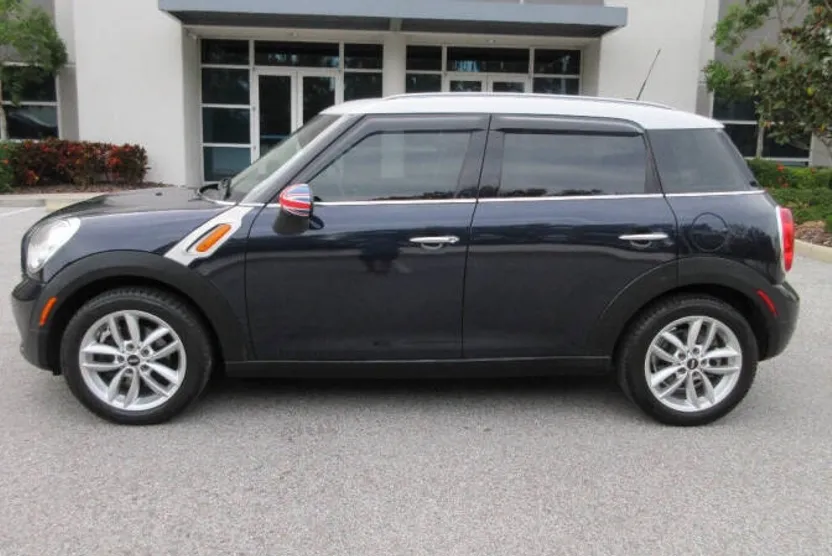 2014 Mini Countryman photo 1